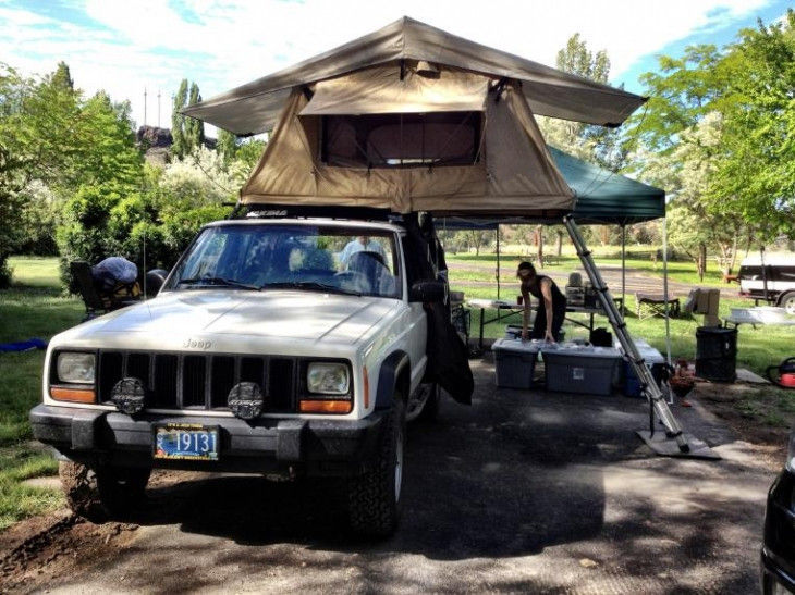 Kampierendes Ladefläche-Dach-Spitzen-Zelt im Freien für Spitze von Jeep Wrangler CER genehmigt